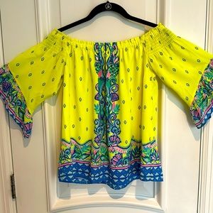 Lilly Pulitzer flow off the shoulder top, never worn